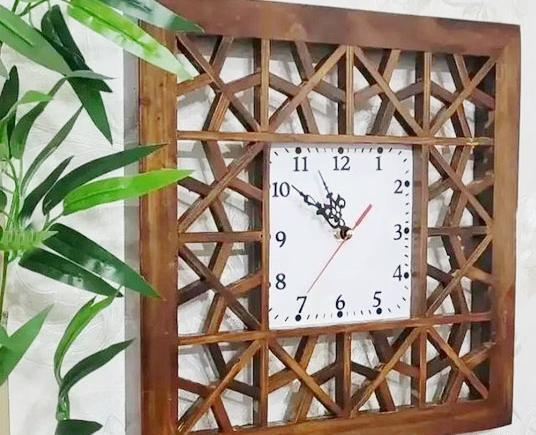 عکس ساعت دیواری چینی
