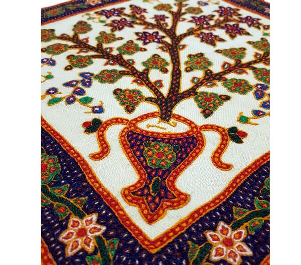 عکس پته ساعت درختی