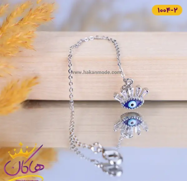عکس آویزان ساعت
