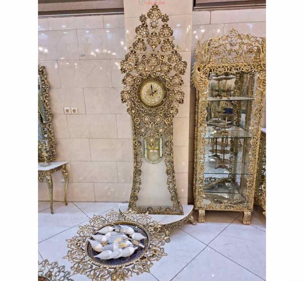 عکس ساعت ایستاده پته