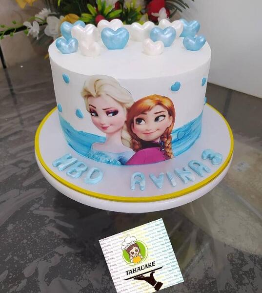 عکس کیک السا ساده