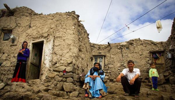 عکس زندگی ساده روستایی