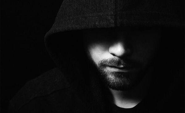 عکس پروفایل سیاه و سفید مردانه