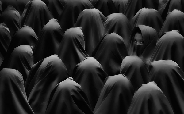 چگونه یک عکس را سیاه و سفید کنیم