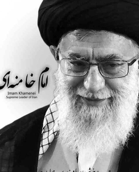 عکس سیاه و سفید رهبر