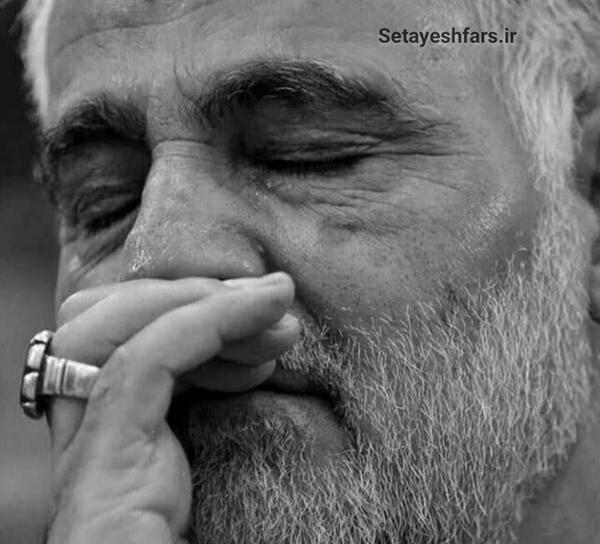 عکس سیاه سفید از حاج قاسم