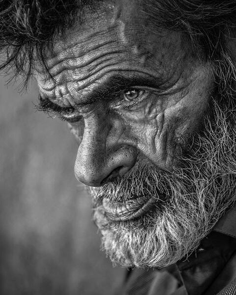 عکس سیاه و سفید چهره