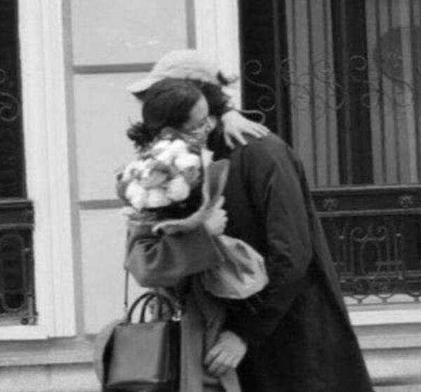 عکس چرخ و فلک سیاه سفید برای پروفایل