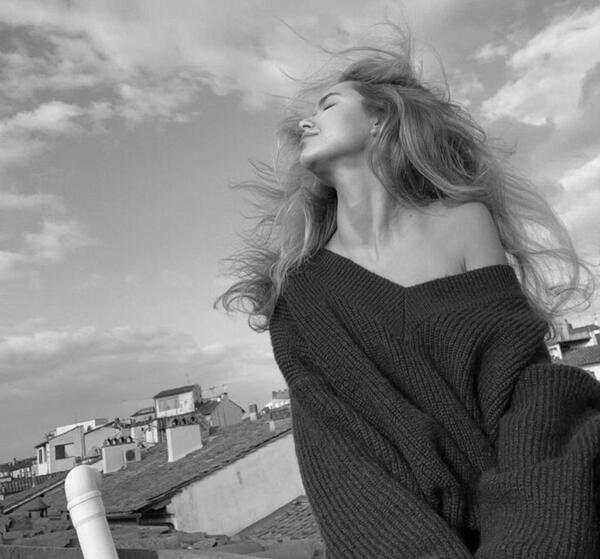 عکس چرخ و فلک سیاه سفید برای پروفایل