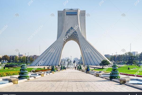 عکس سیاه و سفید برج آزادی
