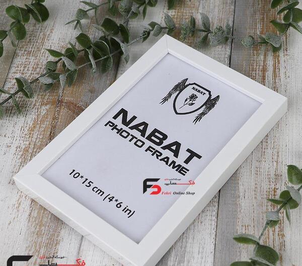 قاب عکس مربعی سفید
