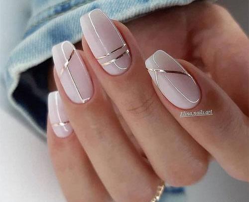 عکس ناخن مربعی سفید