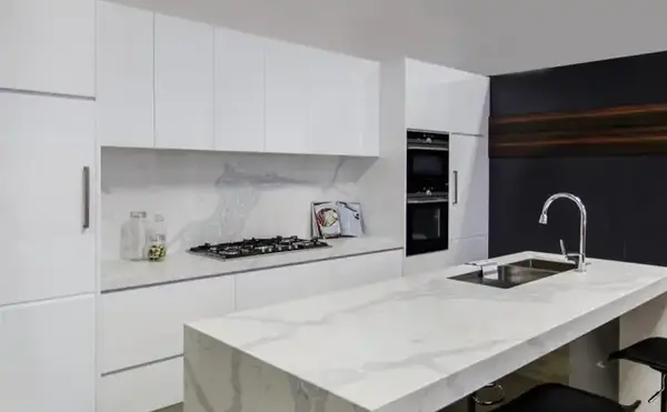 عکس کابینت سفید و طوسی