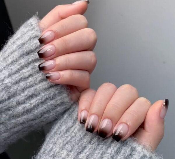 عکس ناخن آمبره مشکی