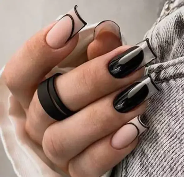عکس ناخن با لاک مشکی