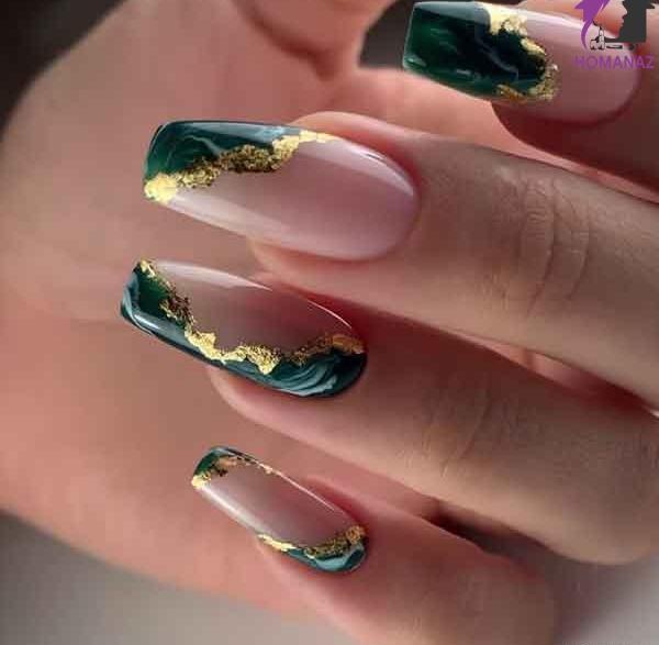 عکس ناخن با لاک سبز