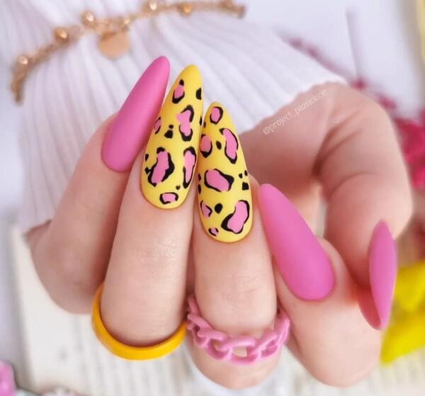 عکس طراحی ناخن پلنگی