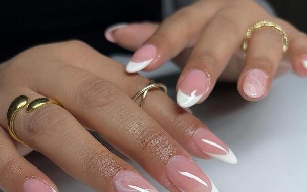عکس ناخن تیز فرنچ