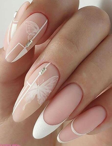 عکس ناخن تیز فرنچ