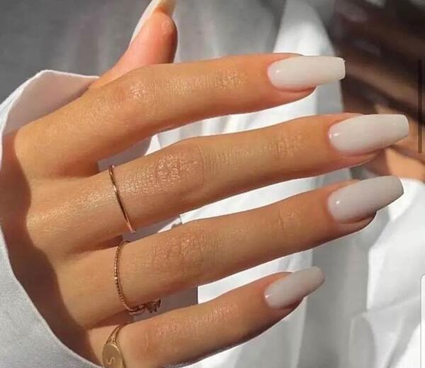 عکس ناخن تابوتی کوتاه