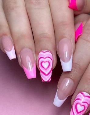 عکس کاشت ناخن دخترانه شیک جدید
