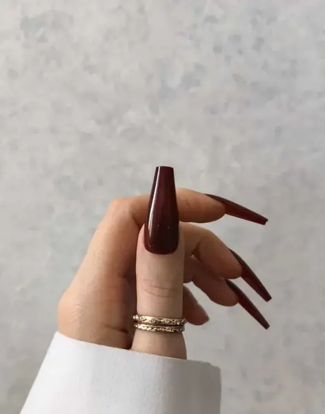 عکس ناخن رنگی ساده