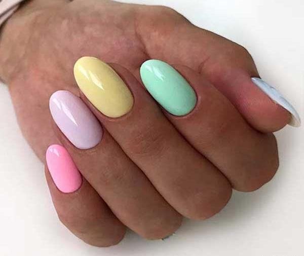 عکس ناخن ژلی رنگین کمانی