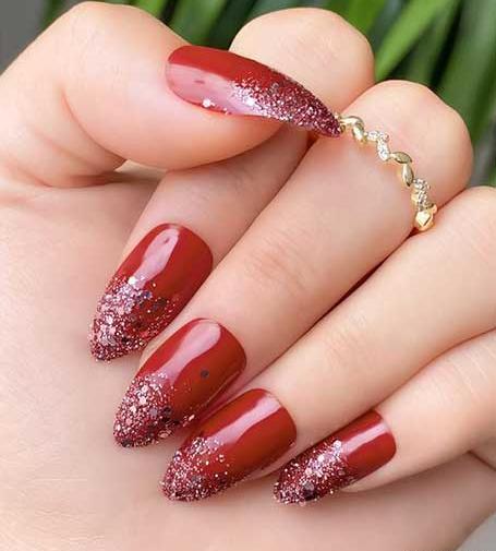 عکس طرح ناخن با رنگ قرمز