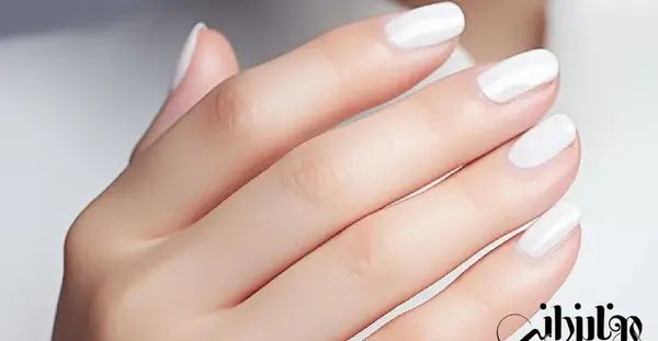 عکس کاشت ناخن رنگ سفید