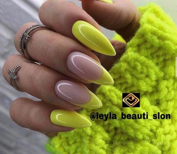 عکس ناخن زرد و سبز