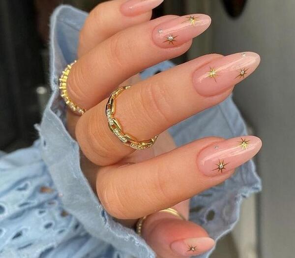 عکس ناخن کاشت زیبا دخترانه شیک