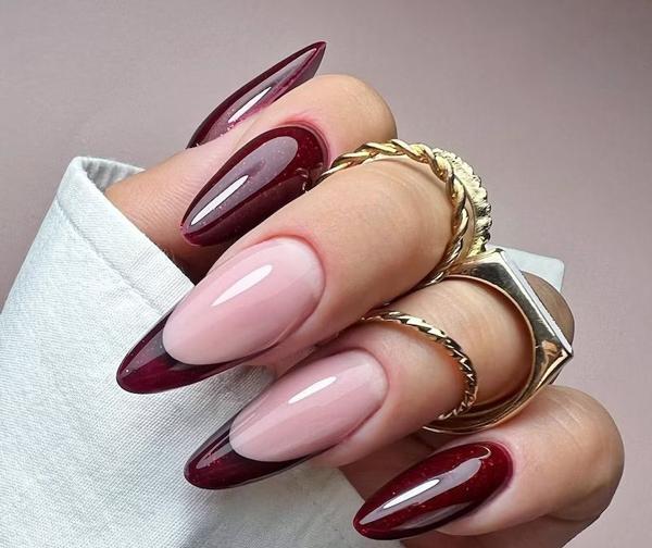 عکس ناخن زرشکی ساده