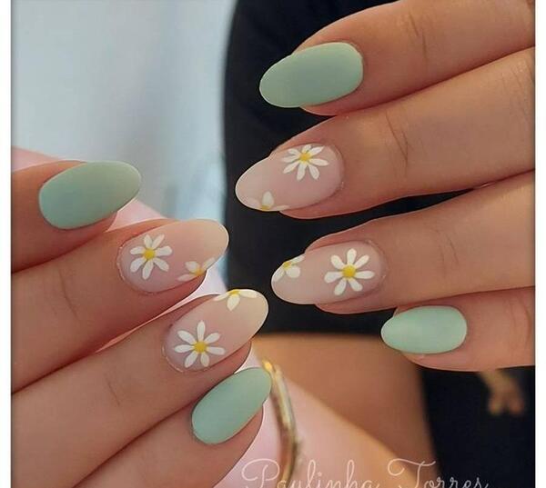 عکس ناخن ژلیش کوتاه دخترانه