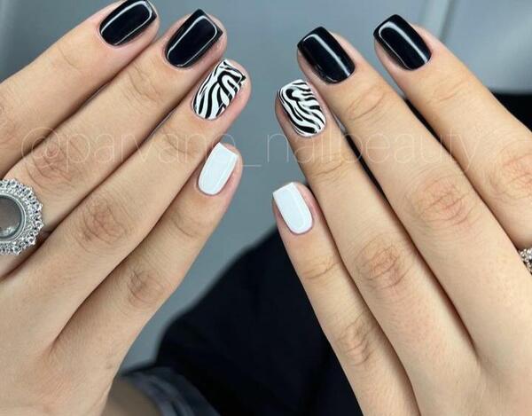 عکس ناخن سفید مشکی دخترانه