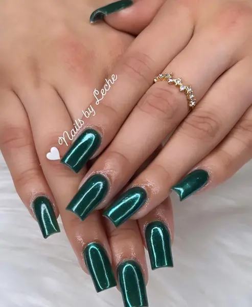 عکس ناخن سبز آبی