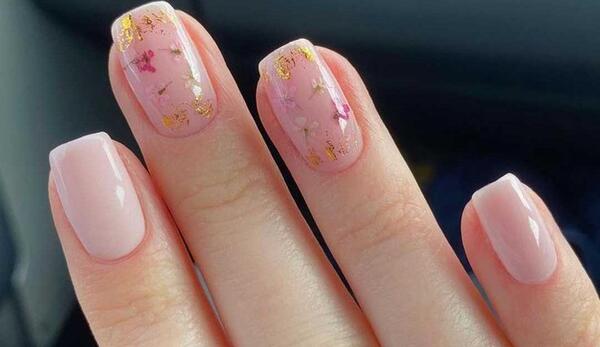 عکس ناخن ژلیش ساده دخترانه