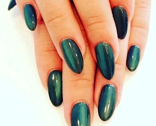 عکس ناخن شکسته کاشت