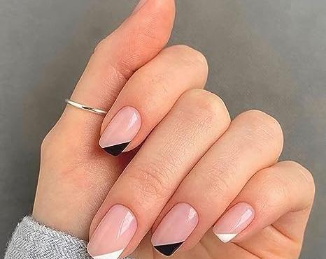 عکس ناخن طرح دار ساده