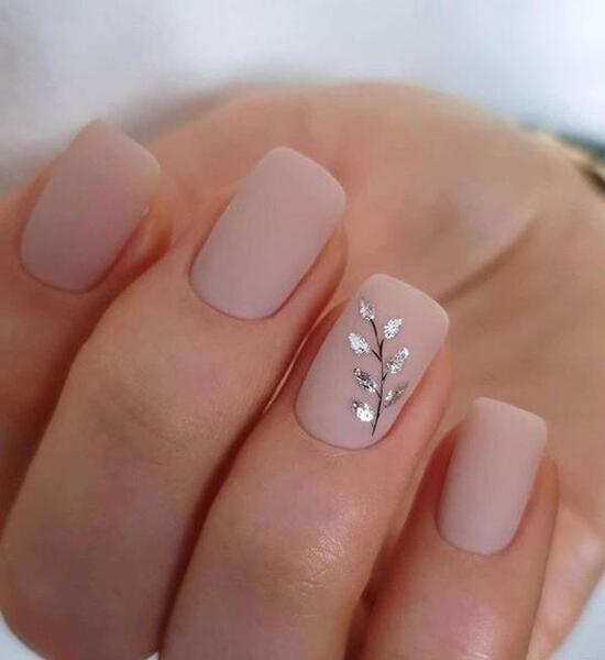 عکس ناخن کاشت دخترانه ساده