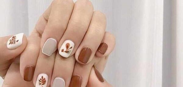 عکس ناخن کوتاه شیک