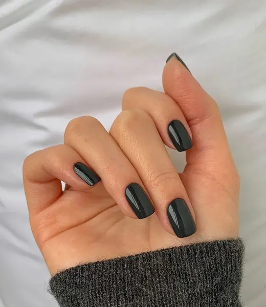عکس ناخن کوتاه کاشت