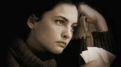 عکس مردی که شکست عشقی خورده