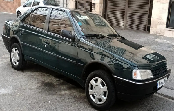 عکس ماشین آردی سبز