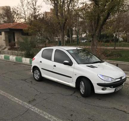 عکس ماشین دویست شش سفید