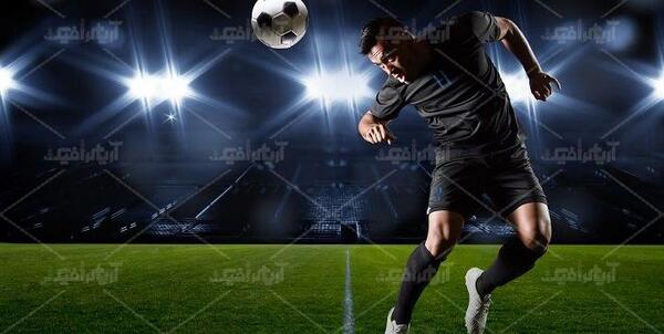 عکس فوتبالیست مشکی