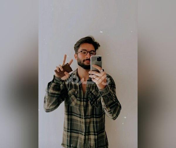 عکس یک مرد ساده