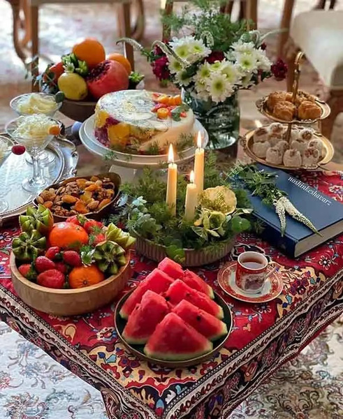 عکس های فیک شب یلدا