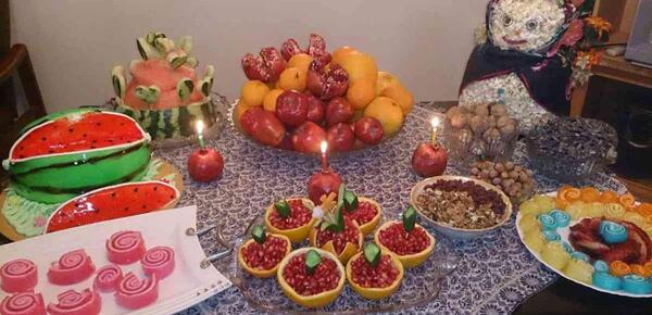 عکس فیک از شب یلدا