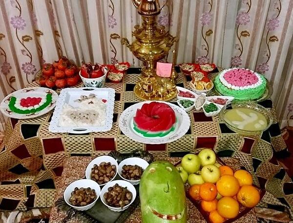 عکس فیک از شب یلدا