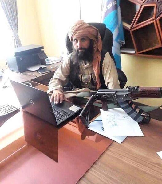 عکس رئیس بانک مرکزی طالبان